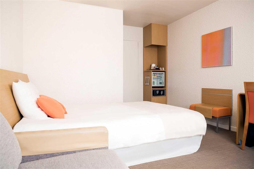 Novotel Limoges Le Lac Exterior foto